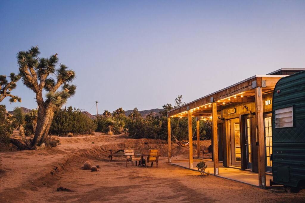 Joshua Tree Hidden Tower * Views - Landmark Yucca Valley Extérieur photo