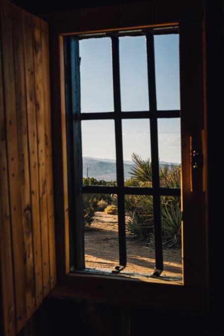 Joshua Tree Hidden Tower * Views - Landmark Yucca Valley Extérieur photo