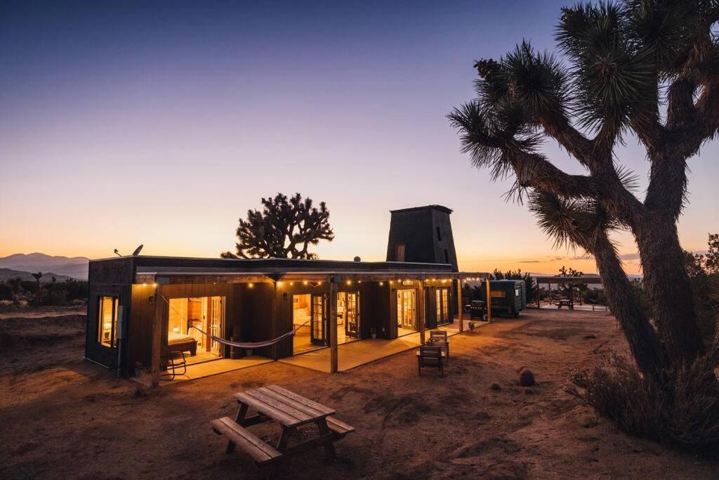 Joshua Tree Hidden Tower * Views - Landmark Yucca Valley Extérieur photo